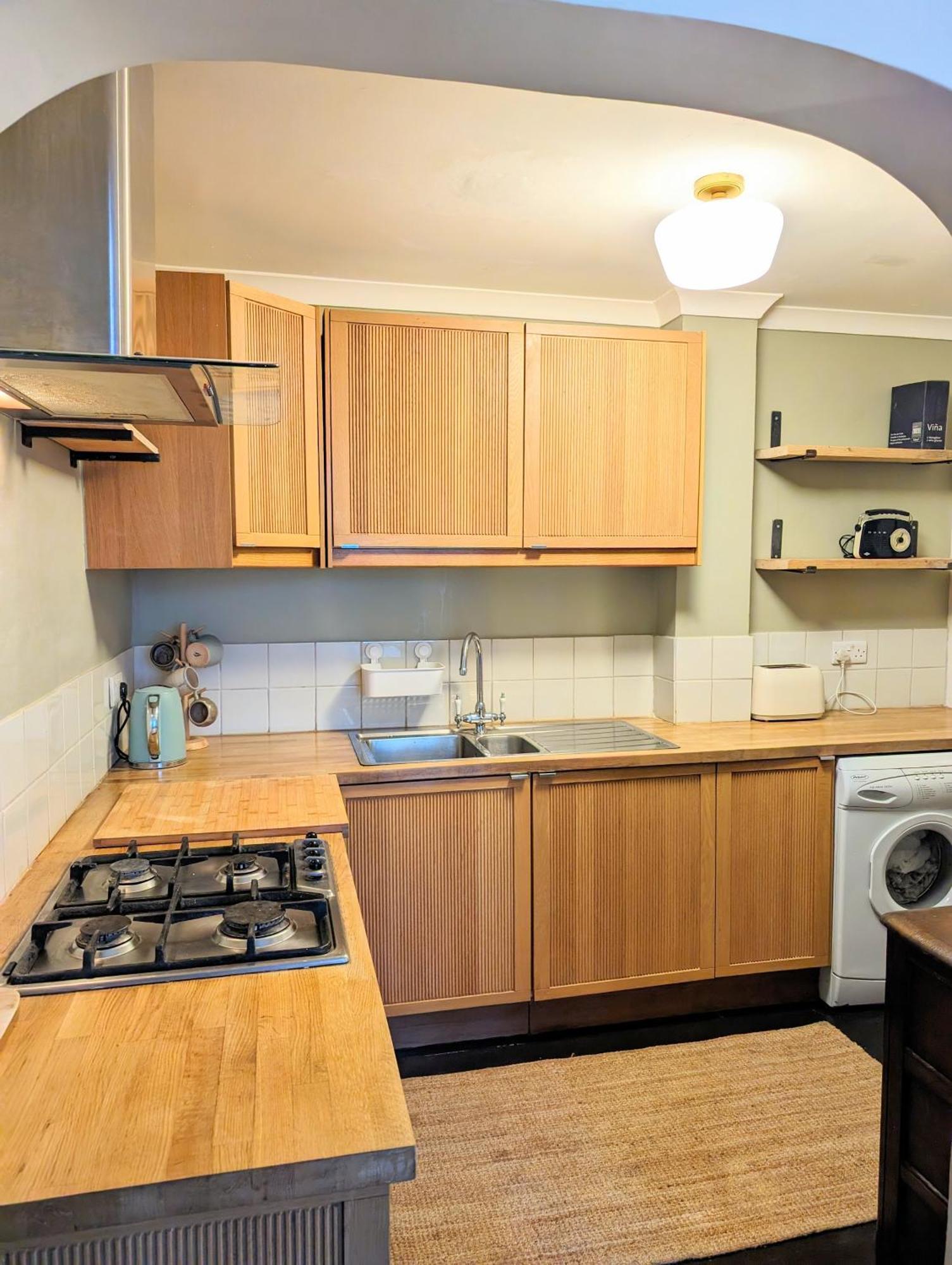 Victorian Apartment In Pollokshields Glasgow Exterior photo